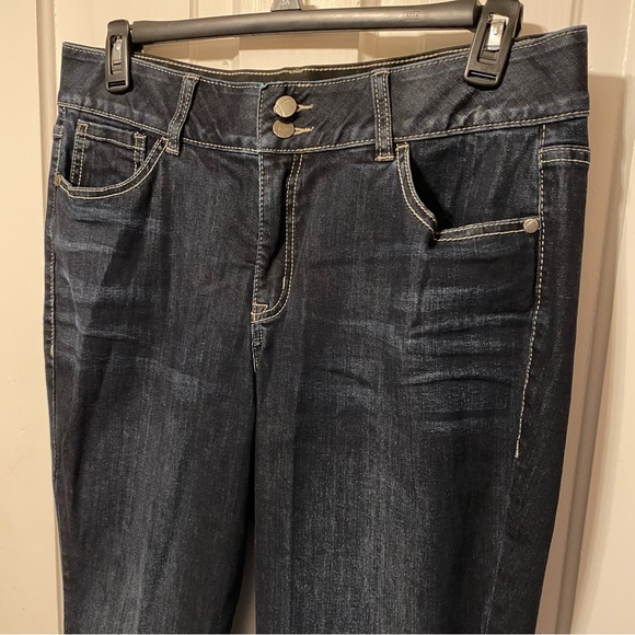 Lane Bryant Skinny Jeans with Tighter Tummy Technology - Picture 2 of 7